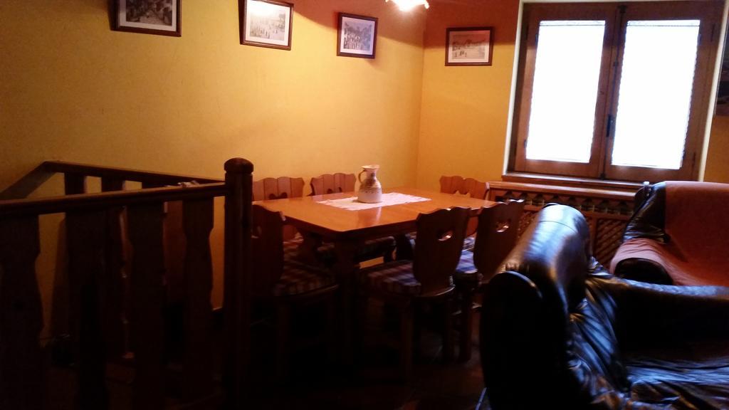 Casa Rural El Casillo Del Abuelo Goyo Guest House Navarredonda de Gredos Ngoại thất bức ảnh