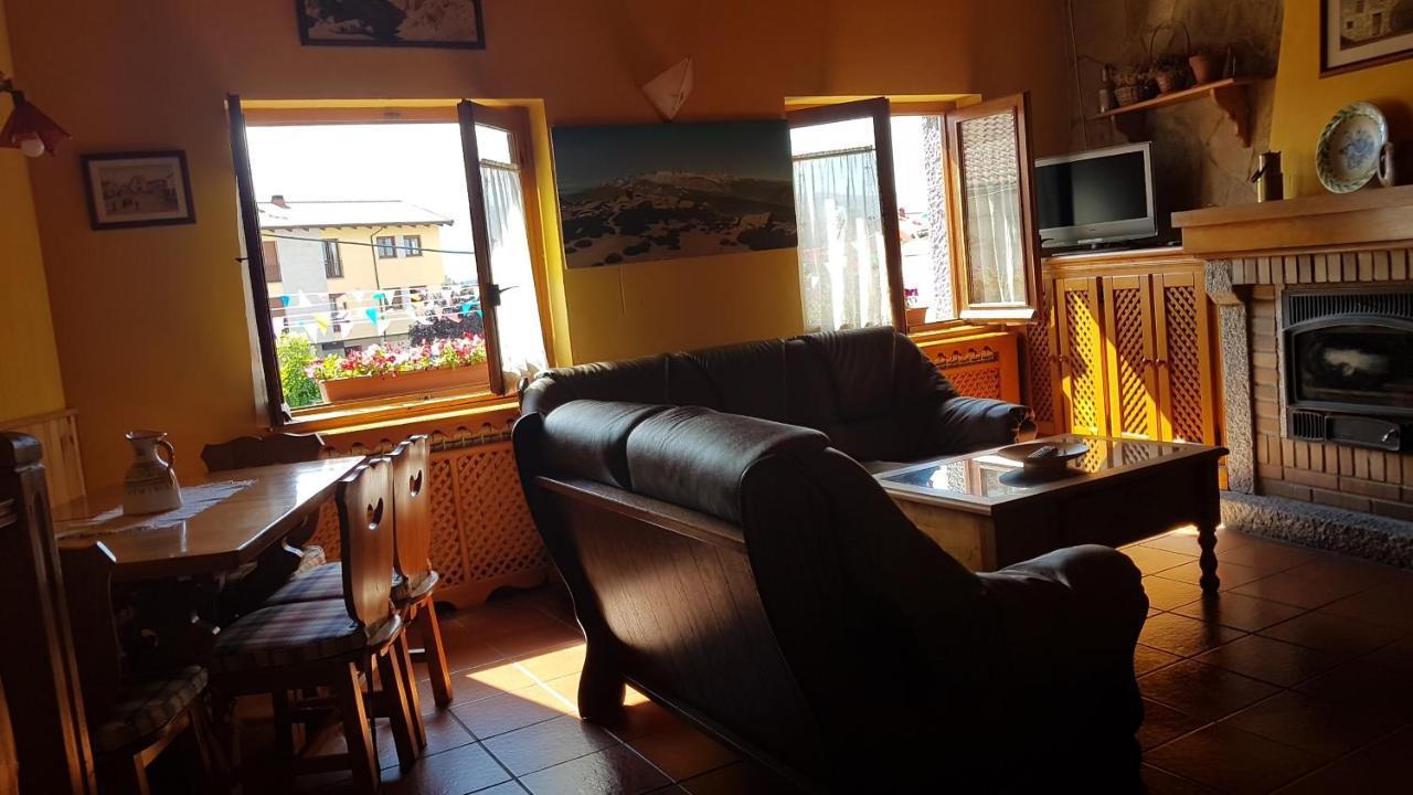 Casa Rural El Casillo Del Abuelo Goyo Guest House Navarredonda de Gredos Ngoại thất bức ảnh